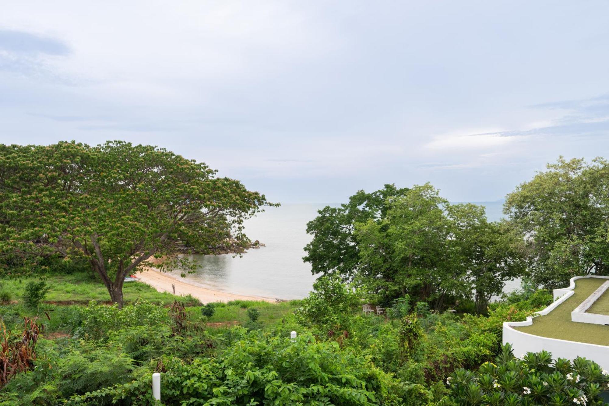 Pure Sunset Beach - Ocean View Room, Pattaya Praia de Jomtien Exterior foto